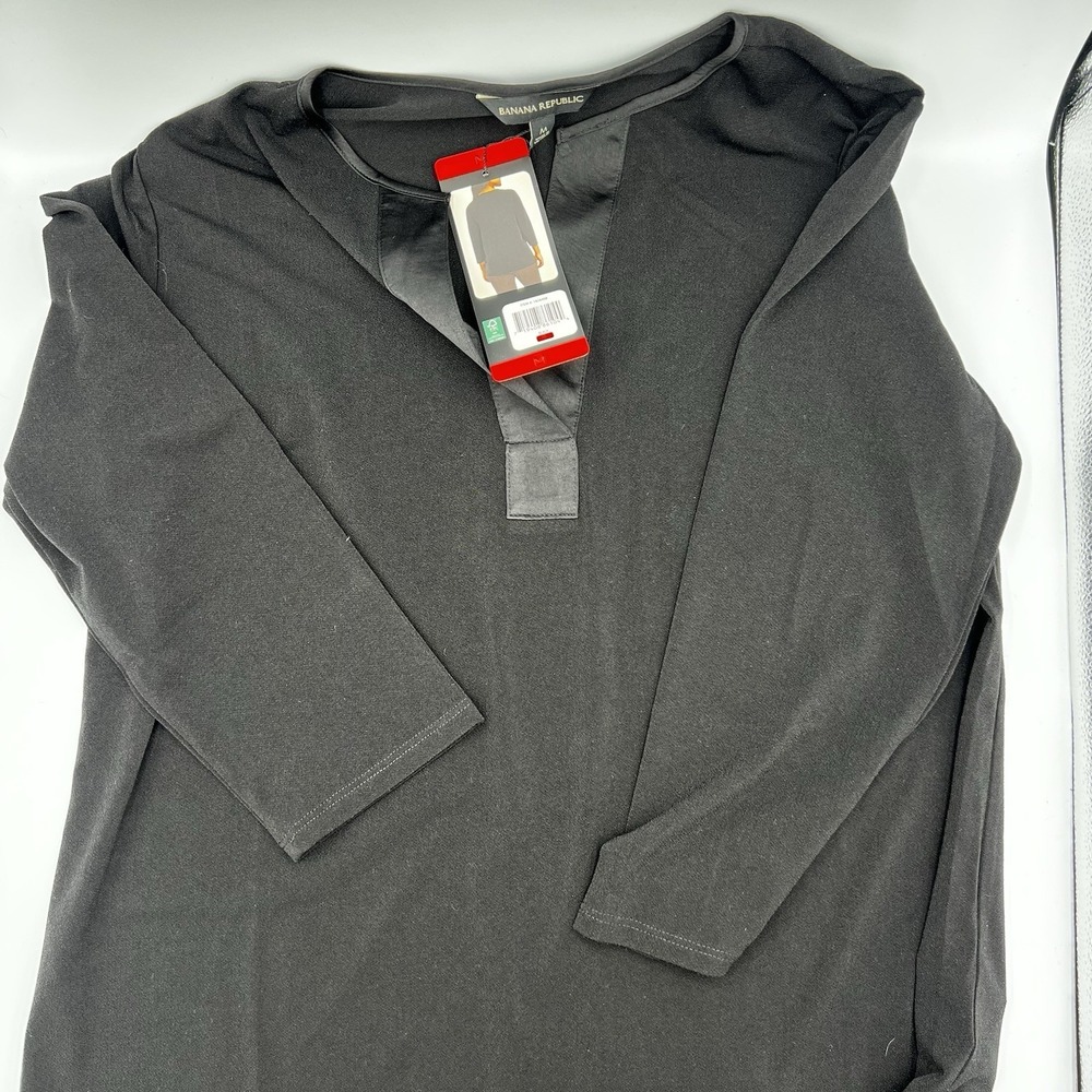 Banana Republic Womens Black Split Neck 3/4 Sleeve Blouse Top 1826408 Size M NEW
